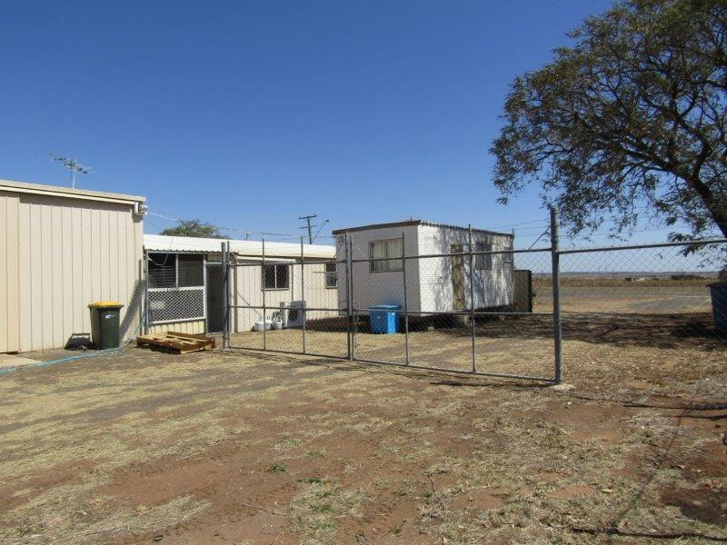 office bathrooms portable 2034 sq industrial area of town sheds office bathrooms joy fernie real estate office bathrooms portable 2034 sq industrial area of town sheds office bathrooms joy fernie real estate